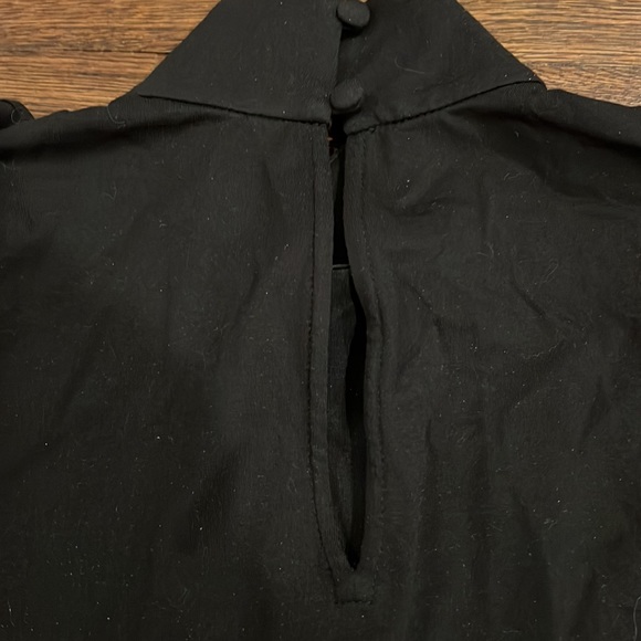 Cinq A Sept Portia black cold shoulder bodysuit XS - Picture 6 of 9